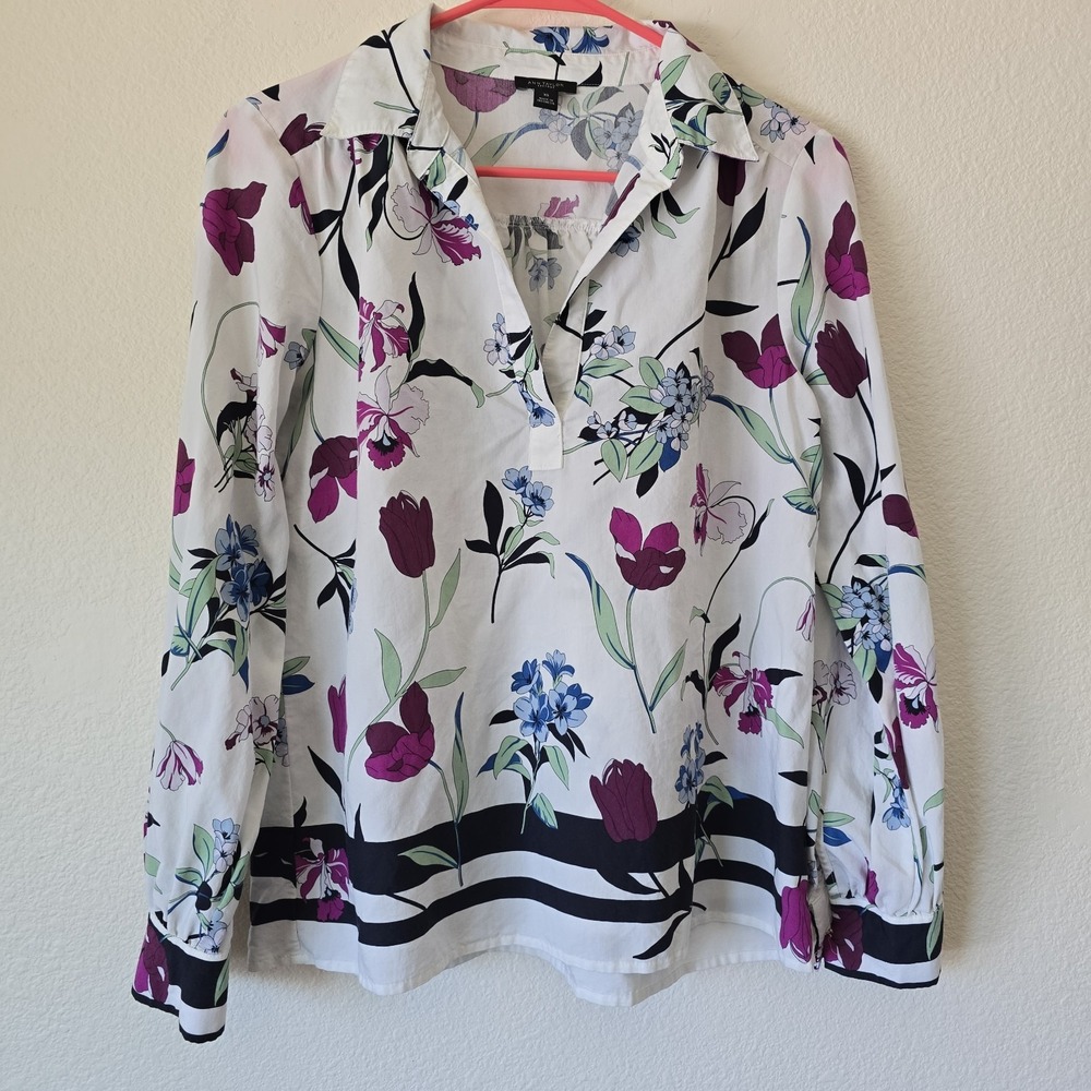 Ann Taylor White Floral Blouse Top Sz XS Cuff Long Sleeve Office Tailored Chic